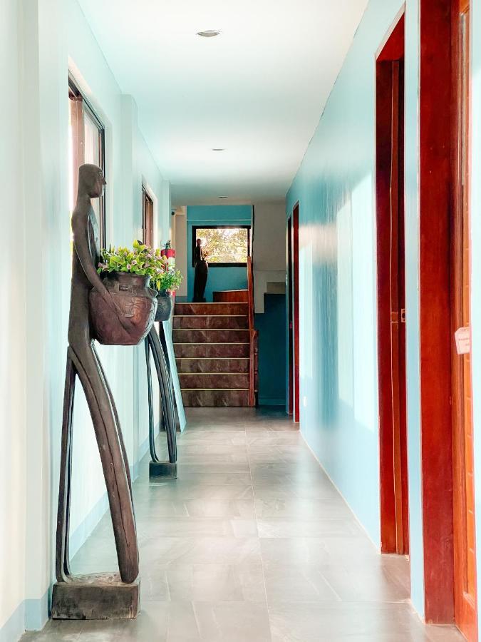 Amos Pili Tree Inn Powered By Cocotel El Nido Εξωτερικό φωτογραφία